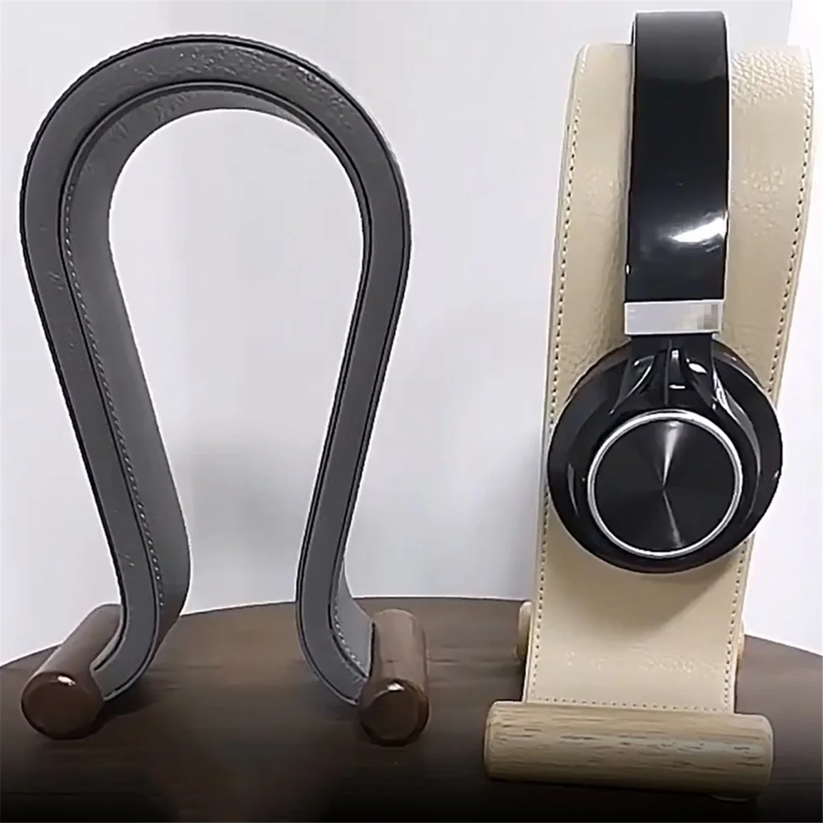

X12A U Shape Leather Headphone Holder Tabletop Support Headset Display Stand for PC Gaming Earbuds Shelf Hanger,Creamy-White