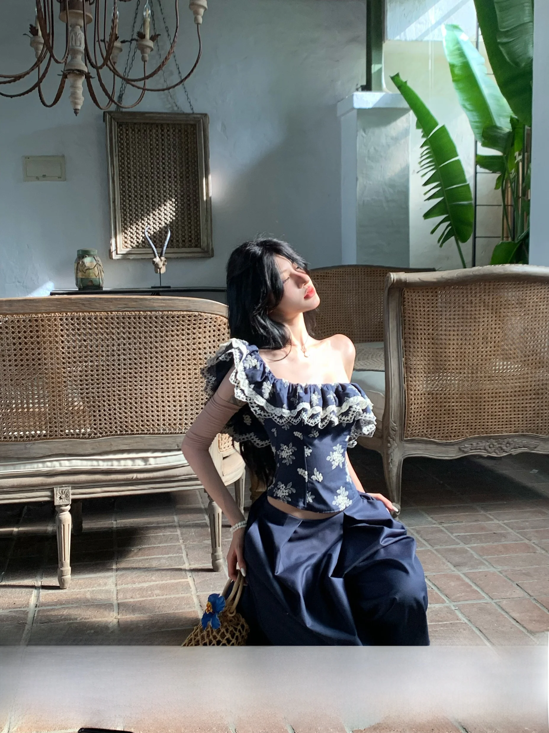 

Летний укороченный топ с цветочным кружевом и пэчворком, женский жилет с открытыми плечами, сексуальный дизайн Fibone, короткая облегающая верхняя одежда