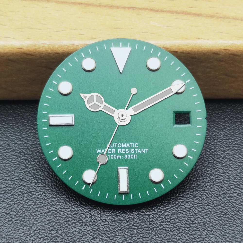 28.5mm Luminous Dial, Compatible With a Variety Of Movements Including NH35, ETA 2824, 2836, Miyota 8215, 821A, Mingzhu DG2813,