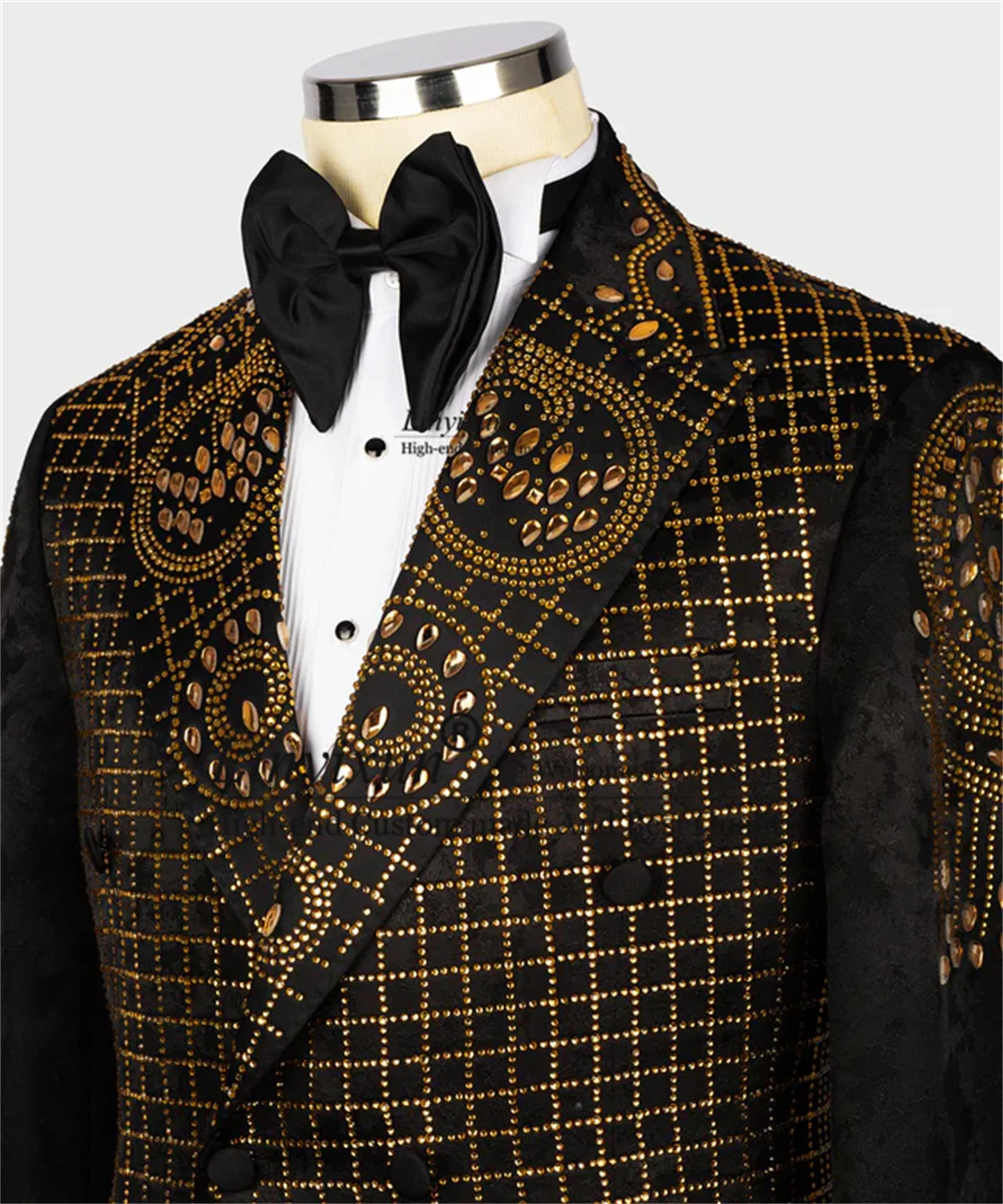 الذهب الأسود أصيلة المطرزة البدلات الرسمية الرجال الدعاوى مخصصة موضة الجاكار الذكور حفلة موسيقية السترة 2 قطعة مجموعات pantalones hombre