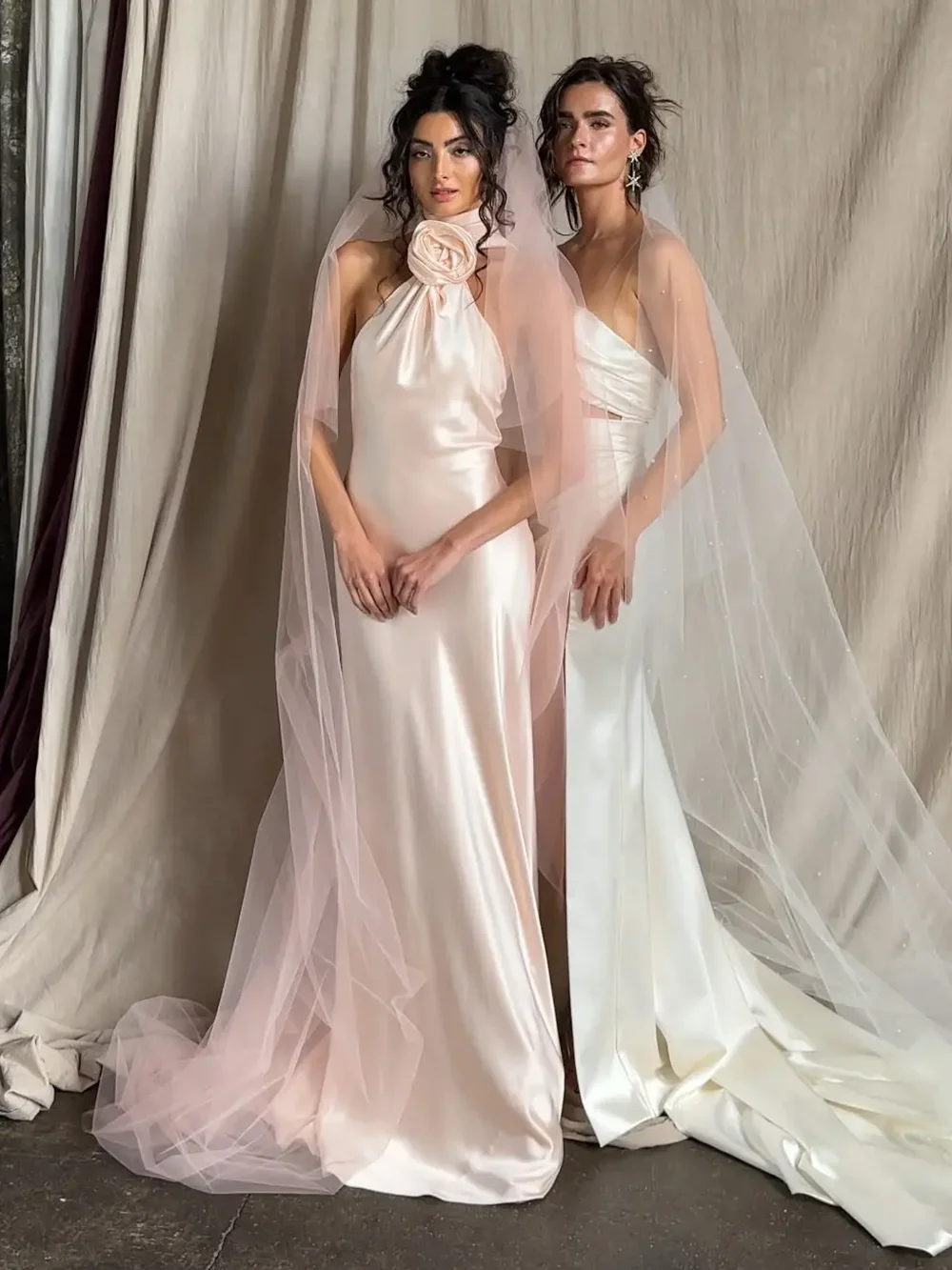 Modphy エレガントな女性のフラワーリボンロングサテンパーティードレスホルターバックレス女性ドレス 2025 夏の女性固体イブニングドレス