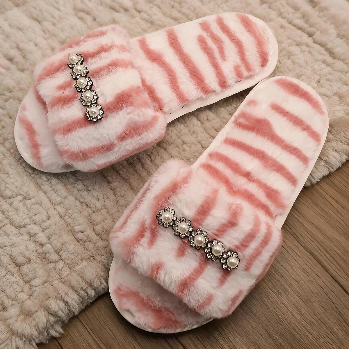 Winter Women Pearl Rhinestone Decoration Fluffy Plush Slippers Lightweight Soft Soled Home Slippers Striped Open-Toe House Shoes - view 3
