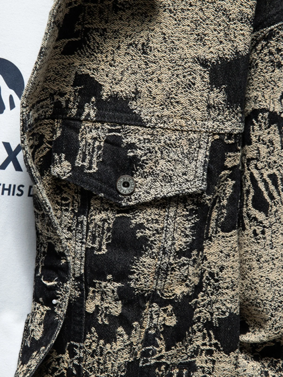 2022 Lente en Herfst Nieuwe heren High-end Geborduurd Casual Denim Jasje Losse Retro Jacquard Zwart Dagelijks Jasje