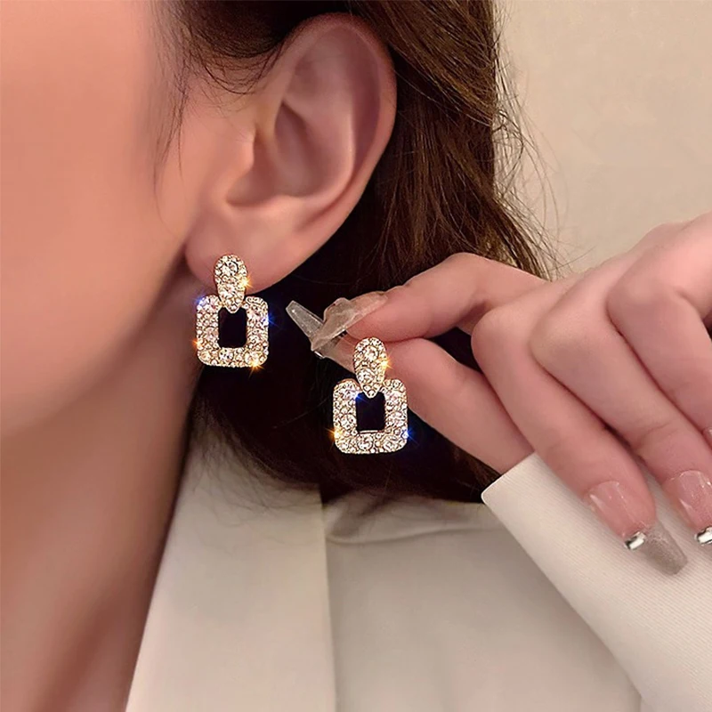 Gorgeous Popular Women's Drop Earrings Full with Dazzling CZ Stone Sparkling Earrings  Square Party Jewelry Pendientes Gift