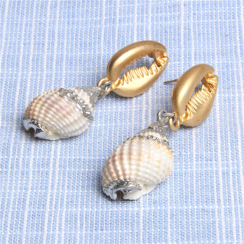 New In Natural Shell Sea Scallop Drop Earrings Boho Shell Drop Earrings for Women Femal Sea Beach Earrings Summer Jewelry Gifts