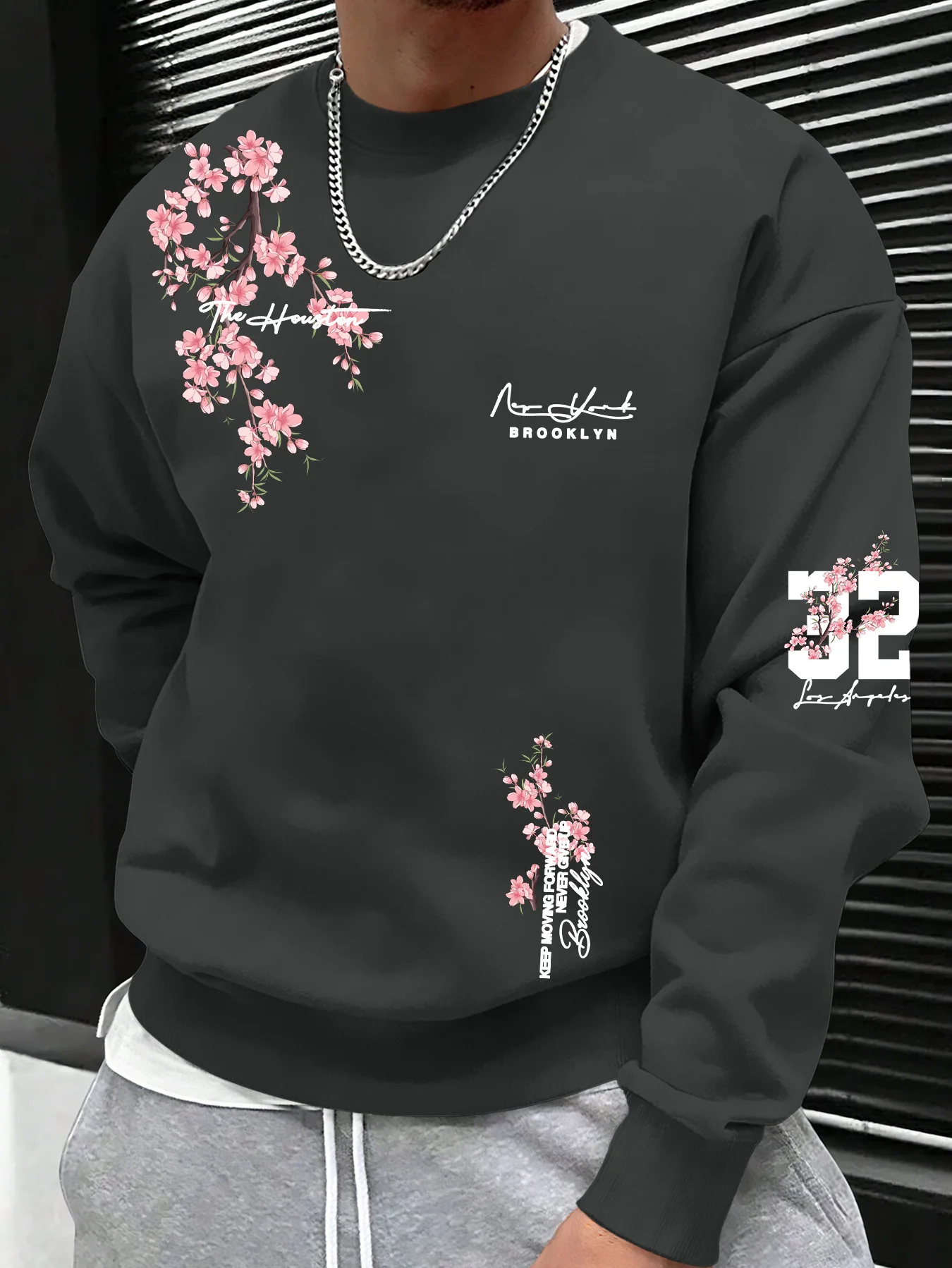Men's Autumn Brooklyn Letter Cherry Blossom Print Soft and Comfortable Round Neck Long Sleeved T-Shirt Outdoor Street Top