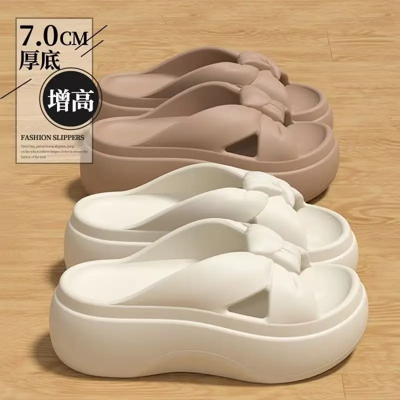 

Soft EVA Thick Bottom Height Increase Beach Slippers Woman Comfort Platform Sandals 2026 Spring Summer Woman's Outdoor Slippers