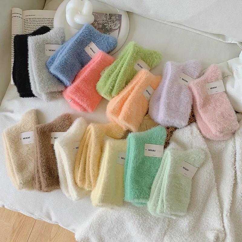 Female Mink Fur Snow-ground Knee Socks, Winter and Autumn Thickened and Warmened Padded Socks, Floor Sleeping Socks