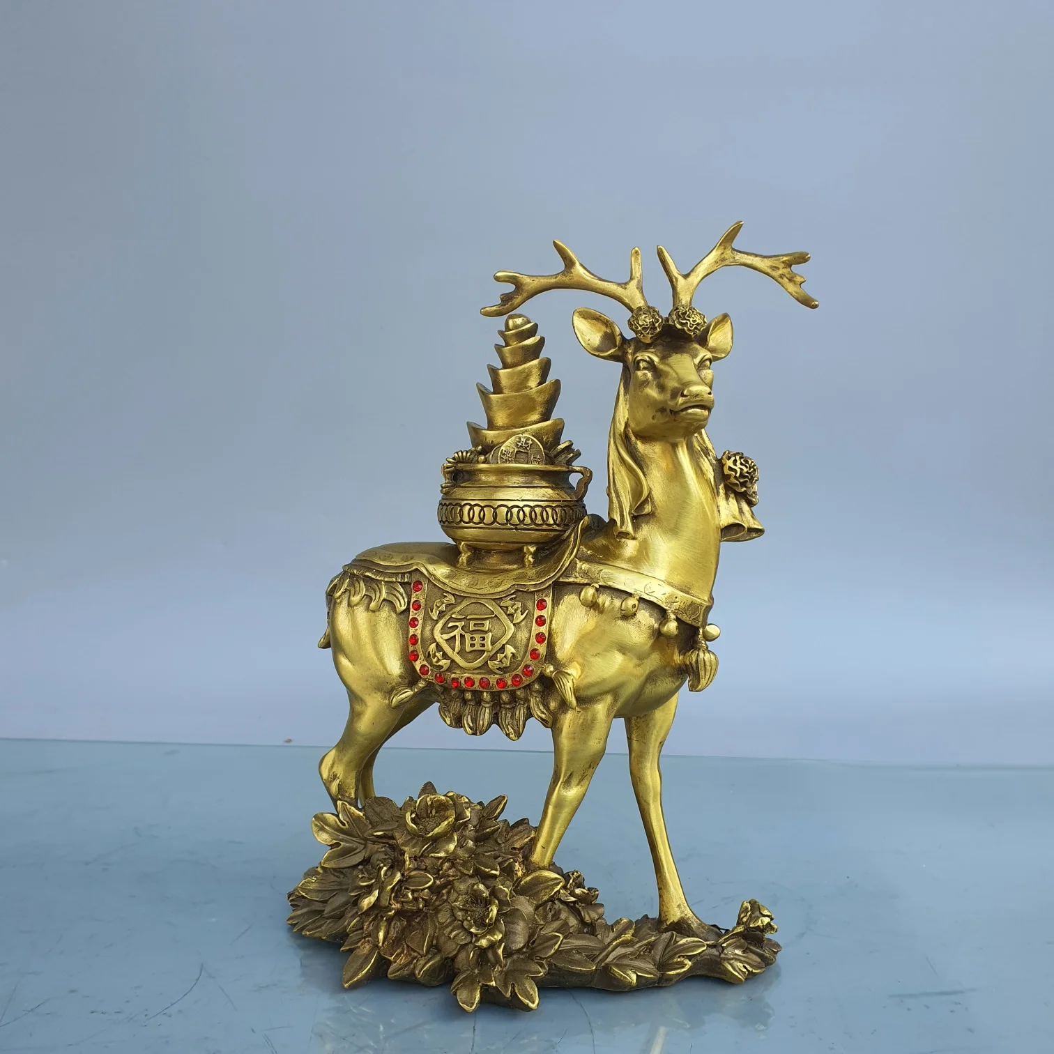 Pure Copper Zhaocai Deer Ornaments are Finely Crafted Home Crafts with Beautiful Appearance Suitable for Decoration