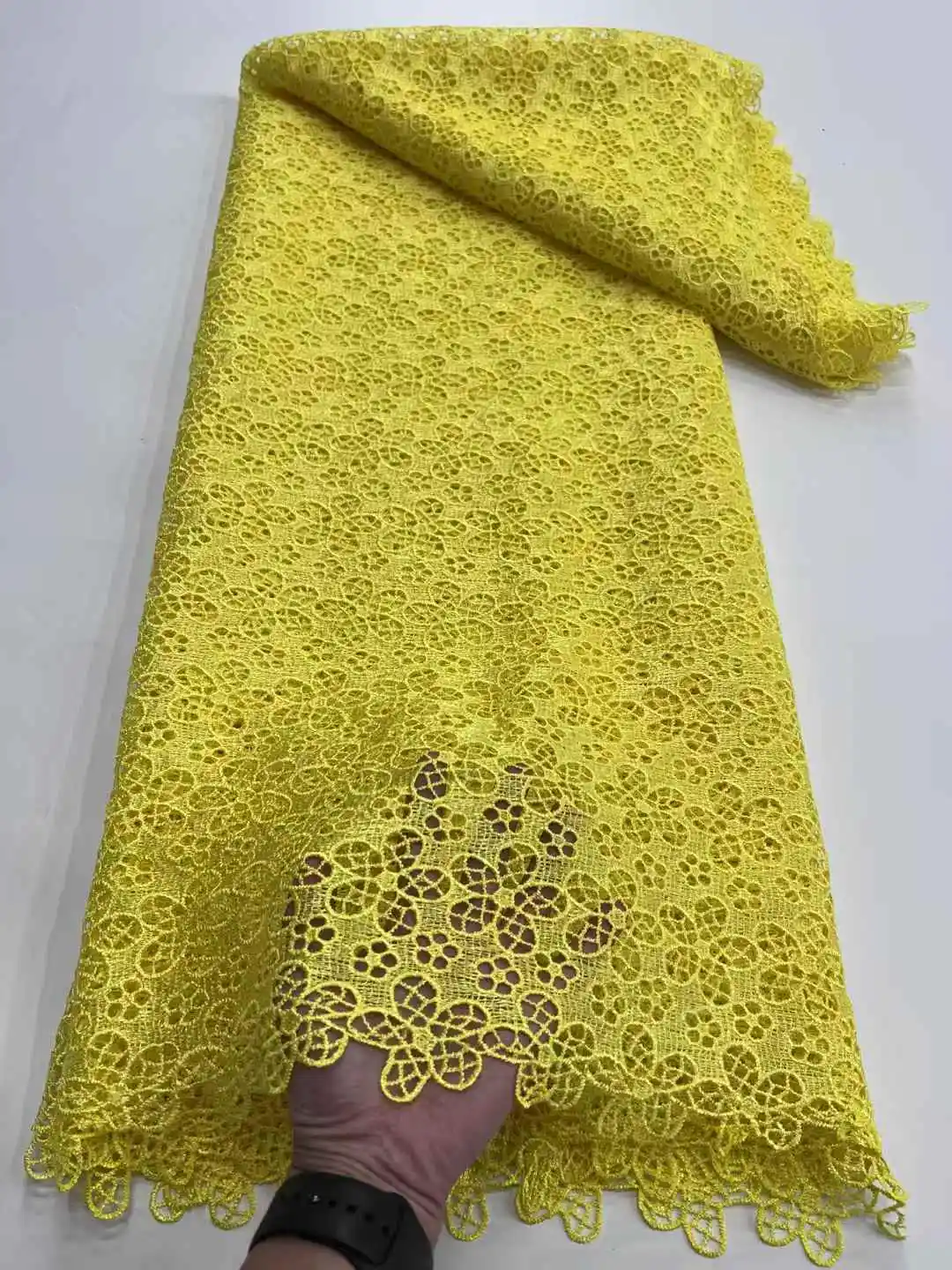 

African Cord Lace with Flower Embroidered Austria Cotton Novelty 2025 White and Gold Cotton Guipure Lace Fabric For Cloth