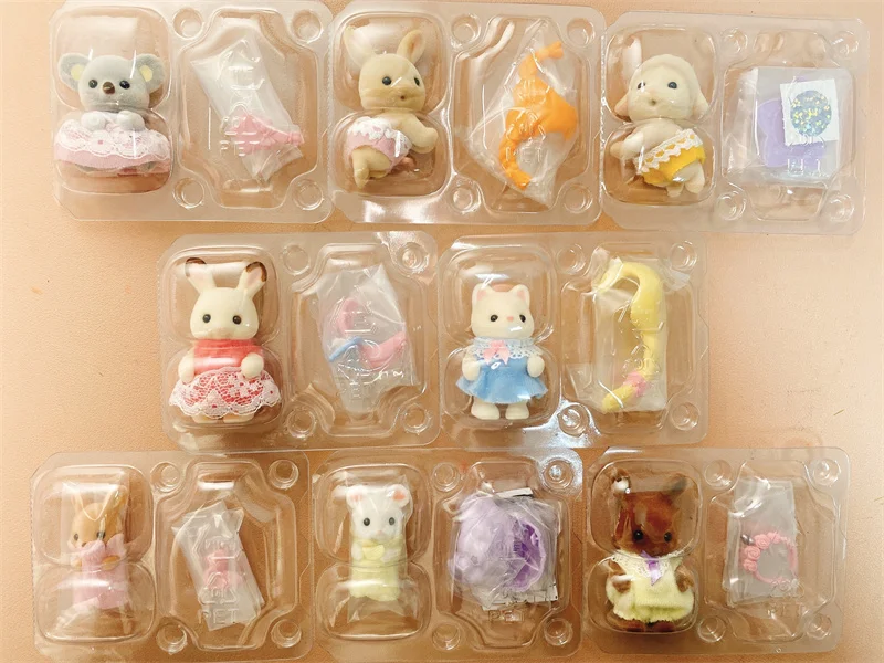 Original Sylvanian Families อะนิเมะตัวเลขเด็ก Hairdressing Club ตุ๊กตาเด็กน่ารัก Ternurines รูปห้องเครื่องประดับคริสต์มาสของขวัญ