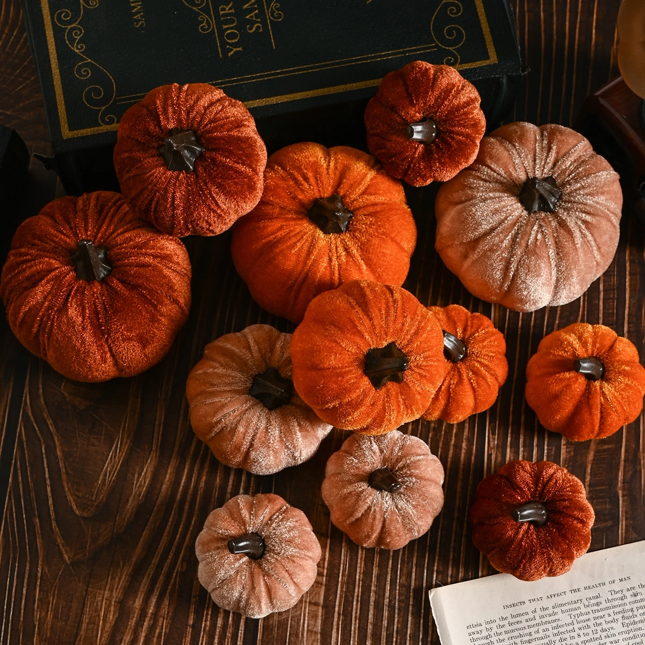 12 Stück pro Packung Künstliche Blumen aus Seide, Kürbisse für Heimdekoration, Tischdekoration, Hochzeit, Weihnachtsbaum, Halloween, DIY Geschenkbox, Scrapbook-Bastelzubehör – Detail 1