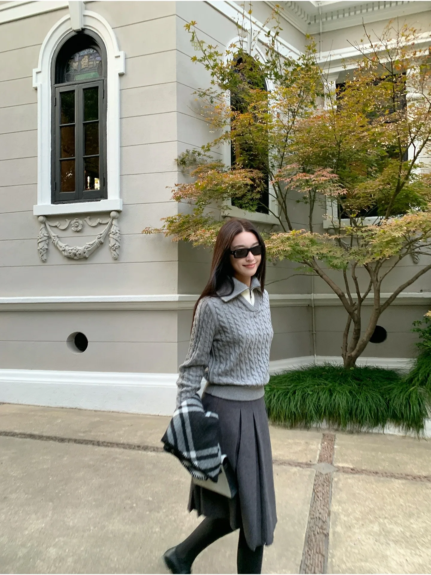 

Toronto Appoinent Lin2 Outerwear Knitted Sweater Long Sve V-Ne Splicing Twist Fake Two-Piece Spring Autumn Top for Women