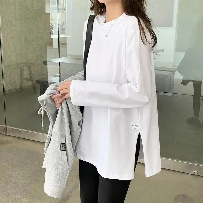 White Cotton Long Sleeve Base Layer Shirt Women's Fashionable T-Shirt for Autumn Winter Layering with Hoodie Trendy Inner Wear