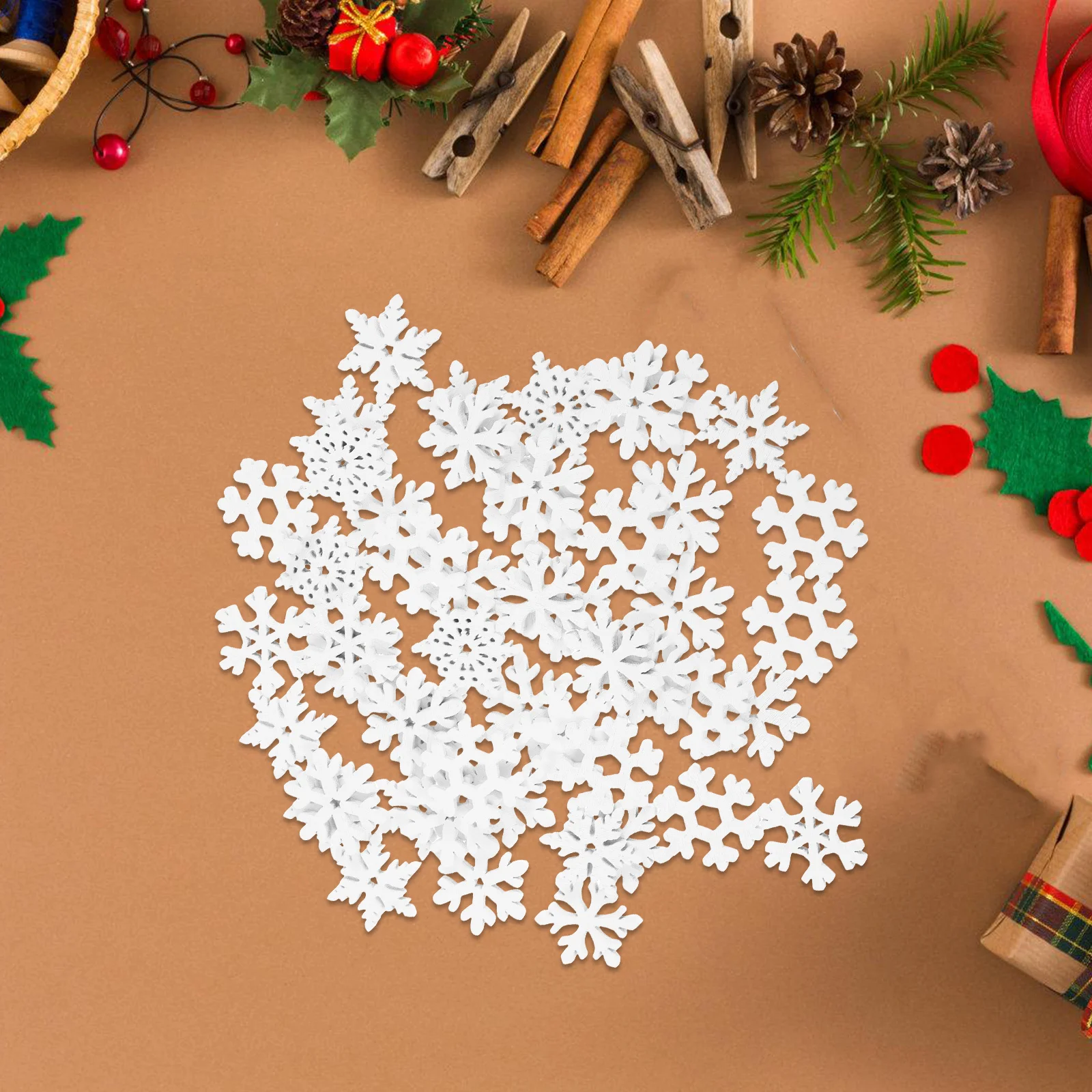 50 قطعة الثلج الخشبية 20 مللي متر لم تنته DIY بها بنفسك شجرة عيد الميلاد زينة معلقة لوازم الحرفية رقاقات الثلج الخشبية علامة خشبية فارغة