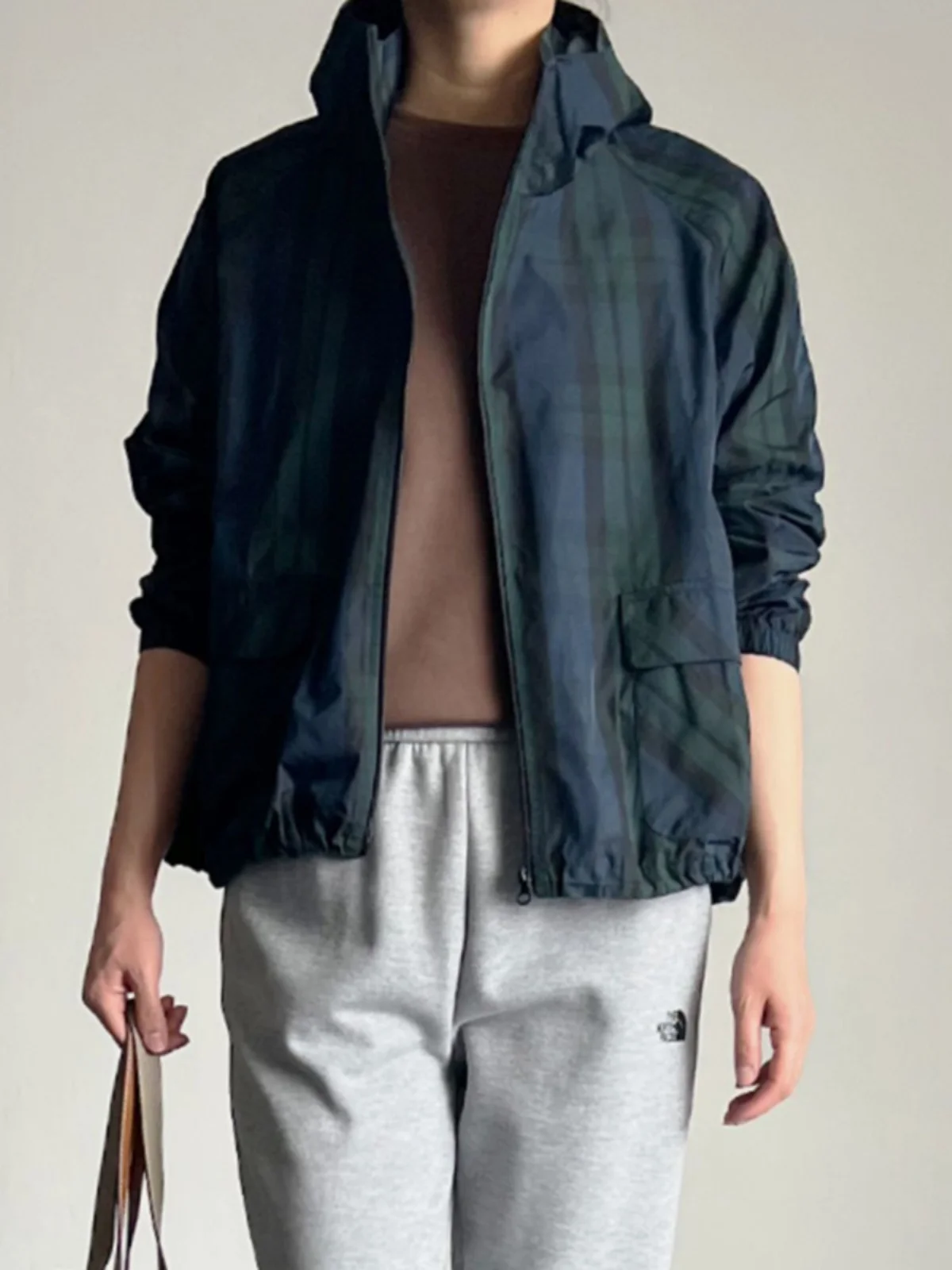 

Blue een Plaid Hooded ort Jaet Women's Loose Sle Spring 2026 New plus Size Windbreaker Mommy's Clothes