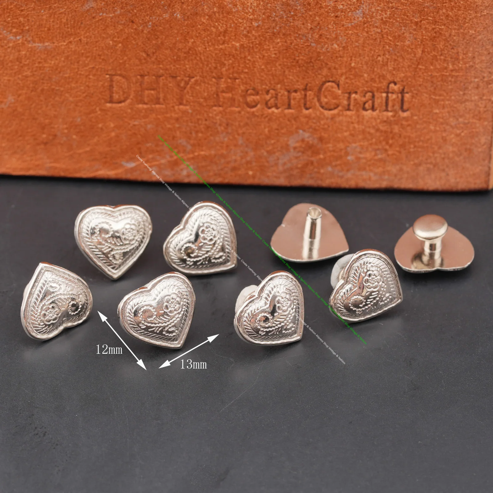 20Pcs Western Heart Metal Conchos Engraved Rivet Stud Buttons for Motorcycle Leather Jackets Belts Saddles Leathercraft DIY