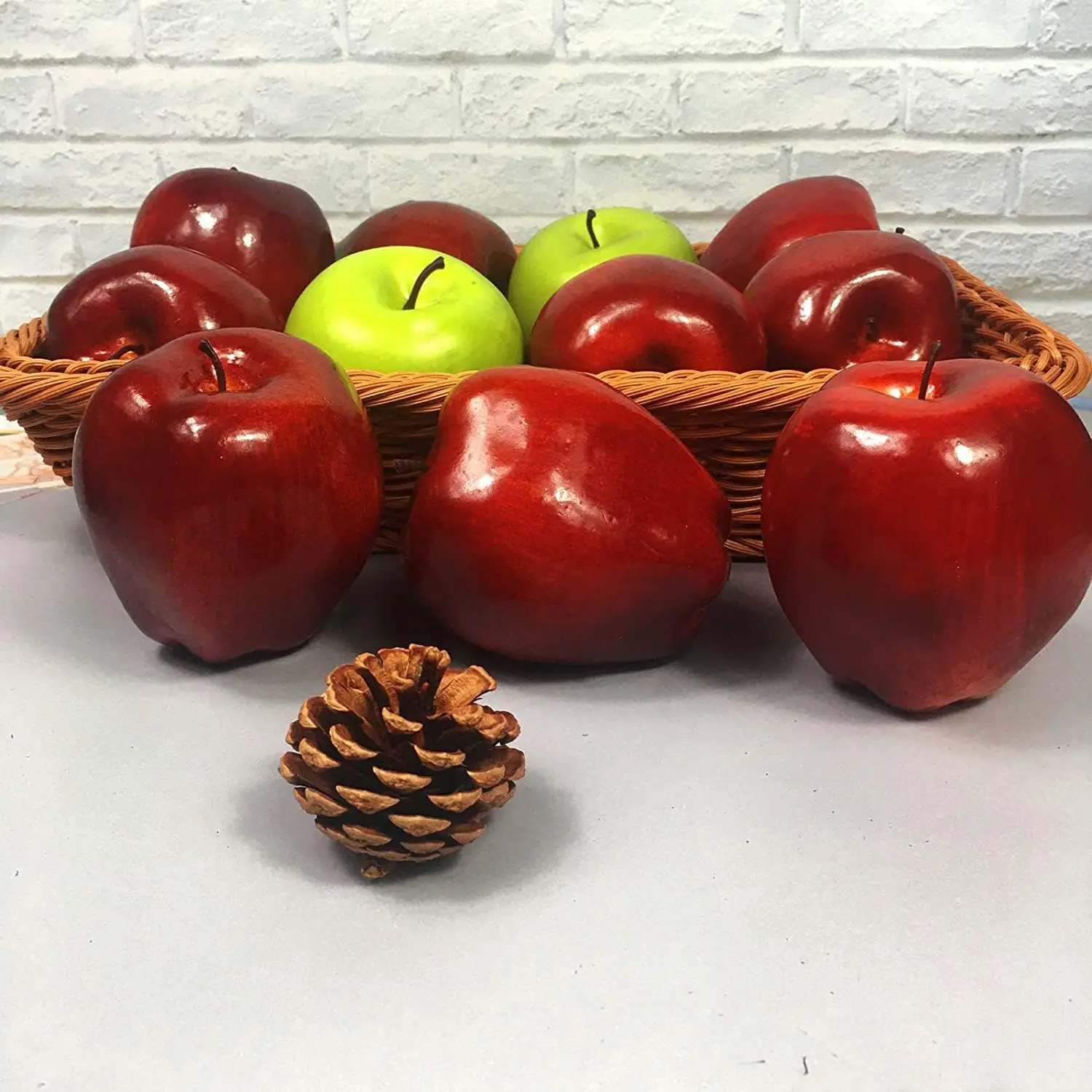 12 Stück künstliche grüne Äpfel aus Kunststoff, gefälschte Früchte, Kiwi, Simulationsfruchtmodell für Zuhause, Küche, Party, Fotoshooting, Dekoration – Detail 15