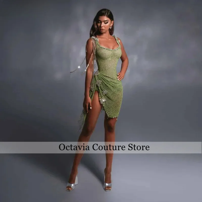 Attractive Sheath Mini Homecoming Dress Ladies with Rhinestones Spaghetti Straps Pleat Vestido De Formatura Customized