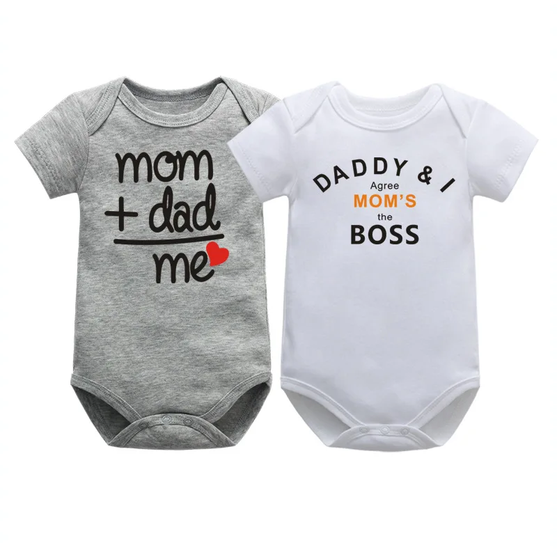 Neugeborenes Bodysuit-Mädchen Ich liebe Mama & Papa Brief druck Baby Stram pler Säugling Körper Kurzarm Overall Kleinkind bebe Junge Kleidung Outfit