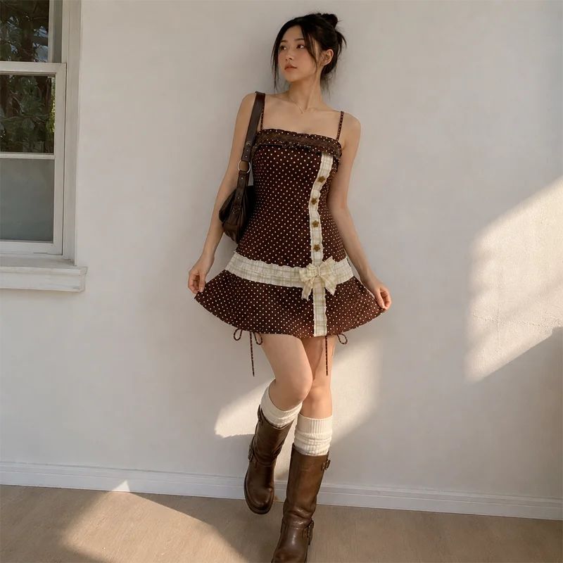 Damen-Minikleid Braun Gepunktet Spaghettiträger Quadratischer Ausschnitt Schleife Rüschenbesatz A-Linie Y2K Sommer Niedliches Freizeitkleid – Detail 7