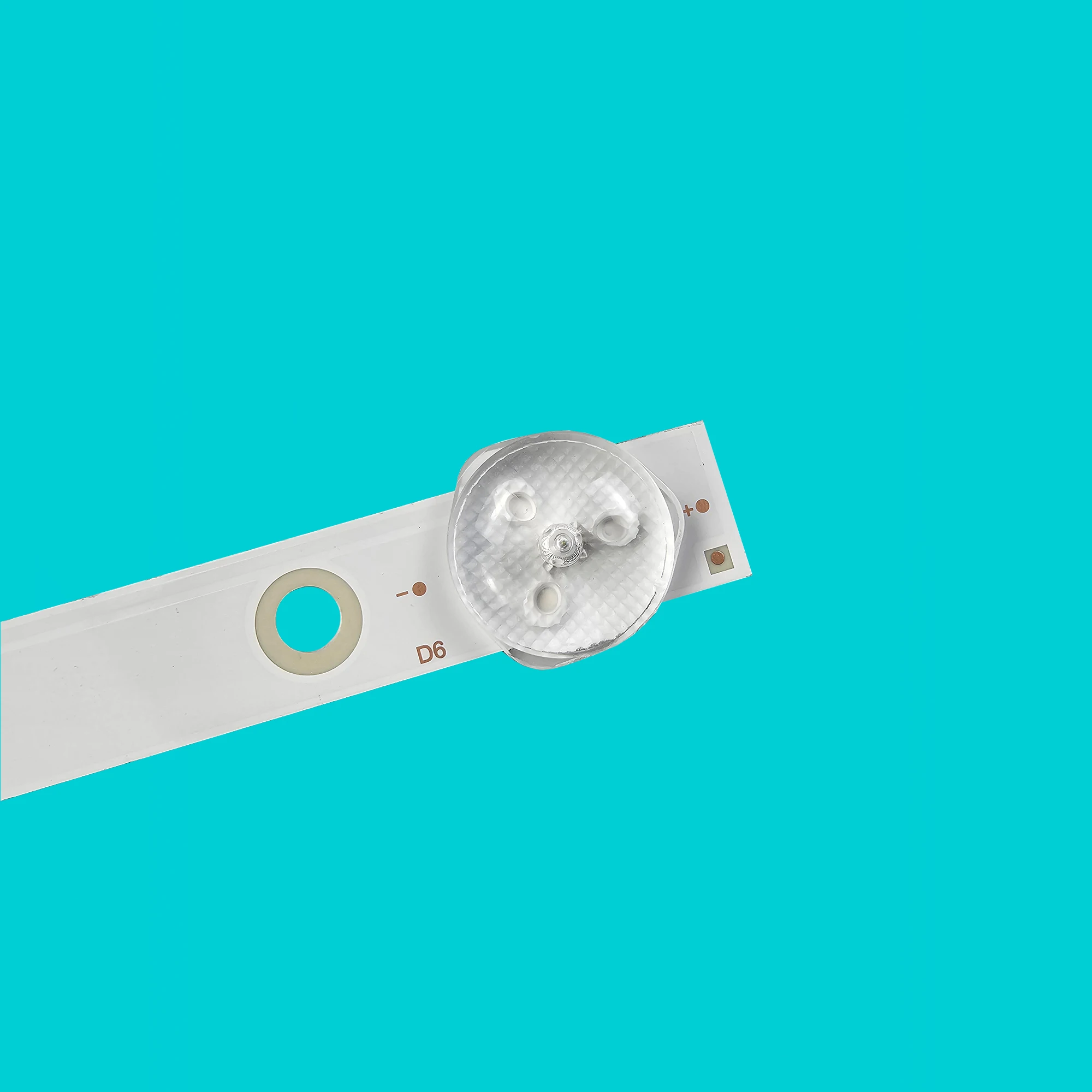 LED Strips For LE-32ZTH15 32S80HD405B HN-32E28H CT-8232 LE32DE80BH H32D7000E DJTV321 F&W FL32107 FL32109 ODL-32631H-SBEL
