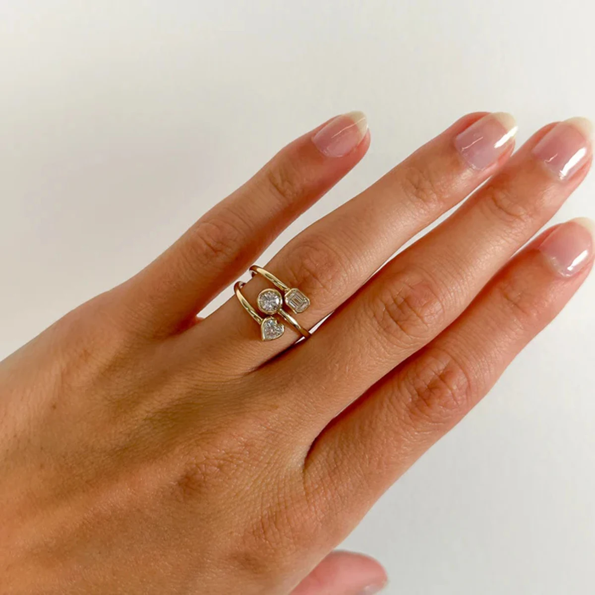 Yori New Stainless Steel Chic Cubic Zirconia Ring for Women Waterproof Fashion Jewelry Accessories Gift 2024