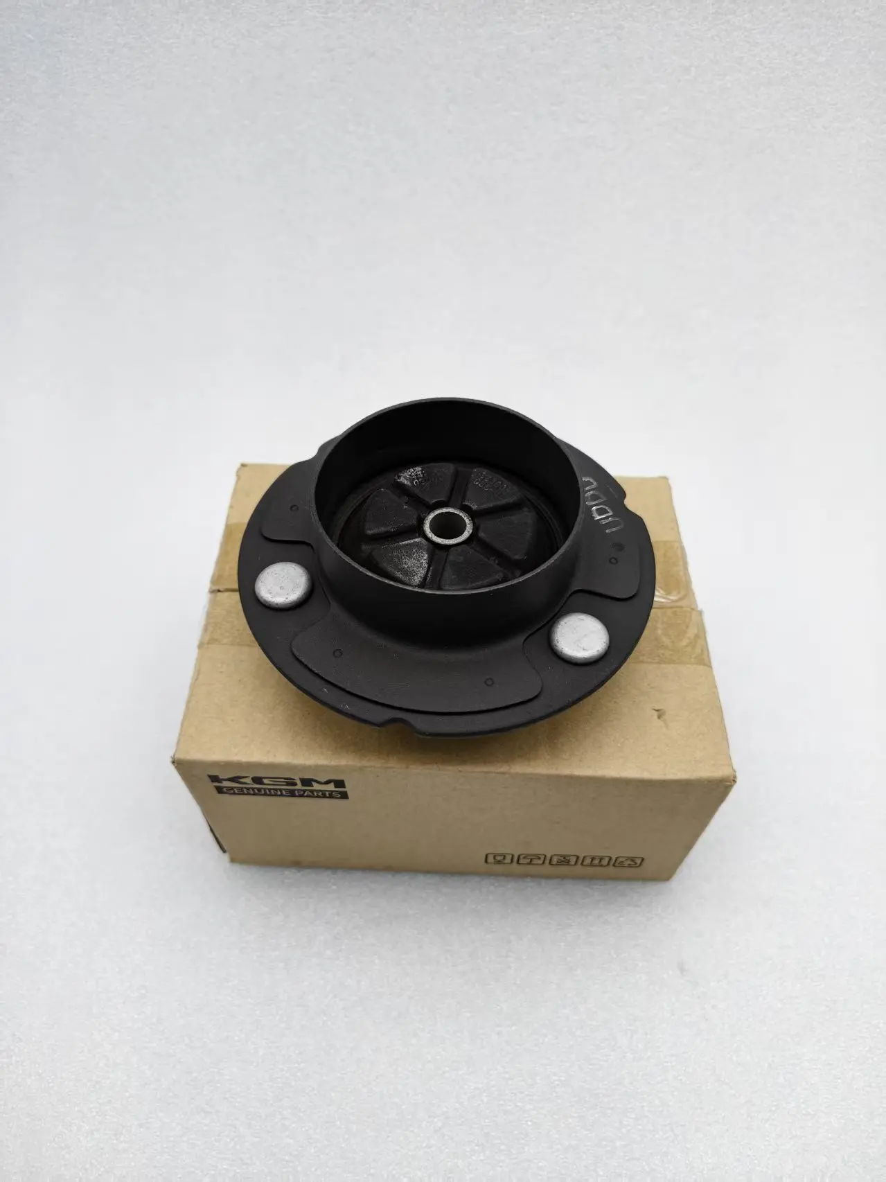 Bracket Assy-Shock Absorber Upper 4431509001 For Ssangyong Rexton  Rexton(M&M) Actyon Actyon Sports Kyron Actyon Sports II