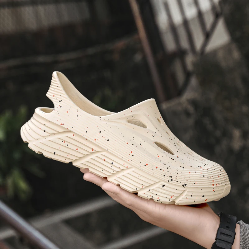 

2025 yeezy Coconut Slippers Cloud Thick-soled Sandals Summer Fashion Soft Bottom Beach Men Slippers Women's Sandals EVA Slides