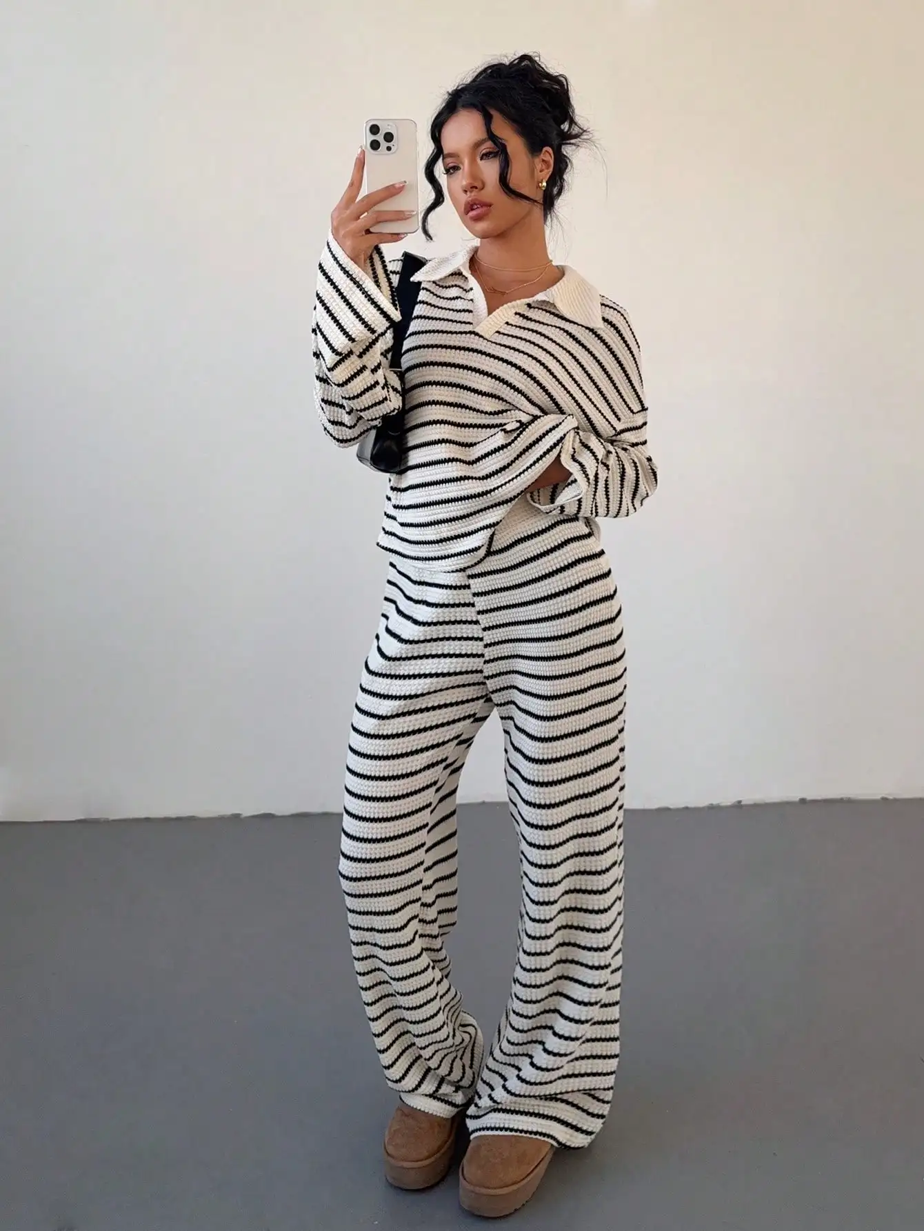 Women's 2-Piece Striped Knit Set: Loose V-Neck Long Sleeve Top & Elastic Waist Wide Leg Pants