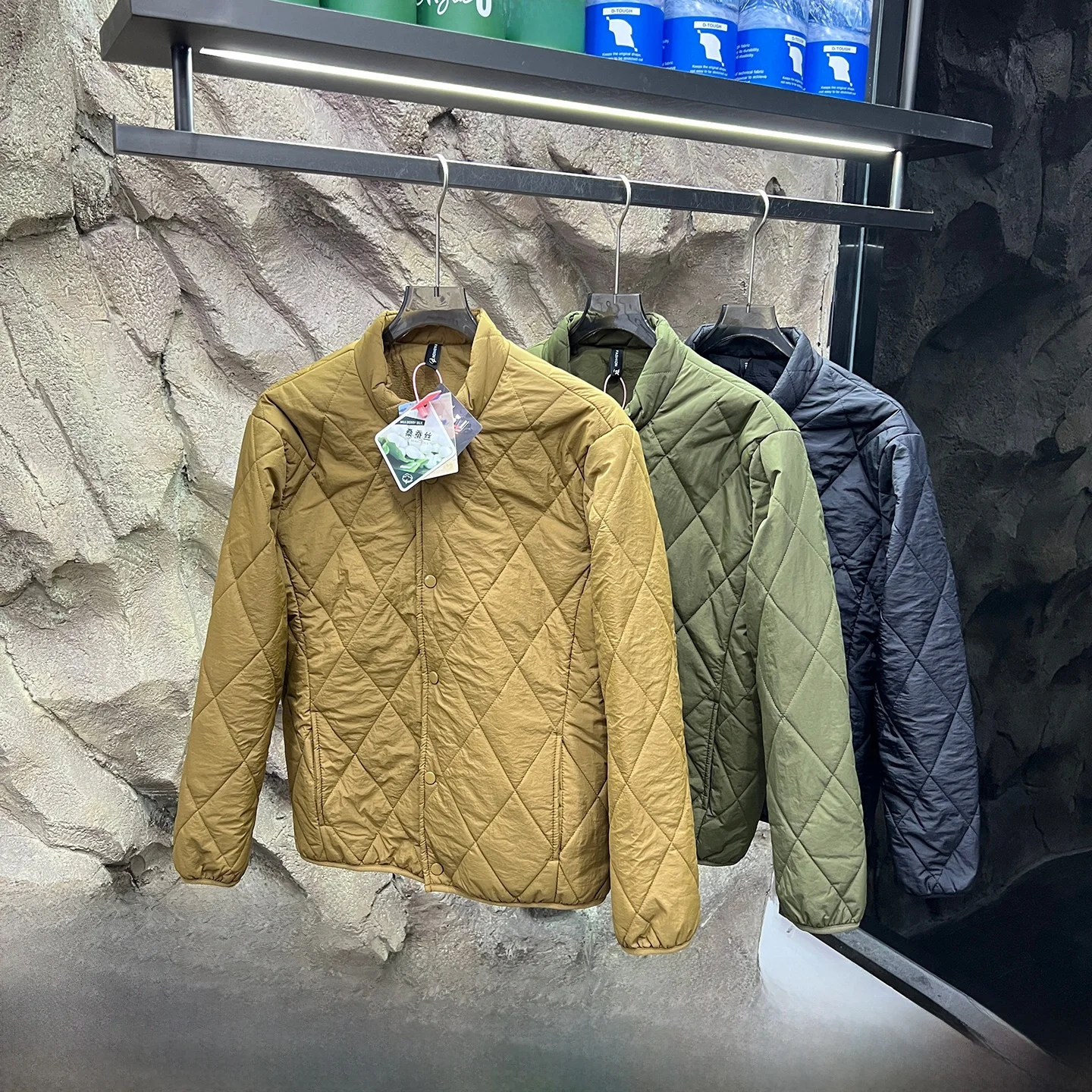 

Водонепроницаемая дышащая хлопковая куртка приталенного кроя для молодежи, модная, с длинными рукавами, на пуговицах, с ромбовидной строчкой, с наполнителем из шерстяного волокна