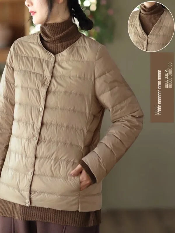 

Women's plus Size Retro Warmth Cotton Jaet Color Design Slim Fit Inner Outerwear with Button Tag