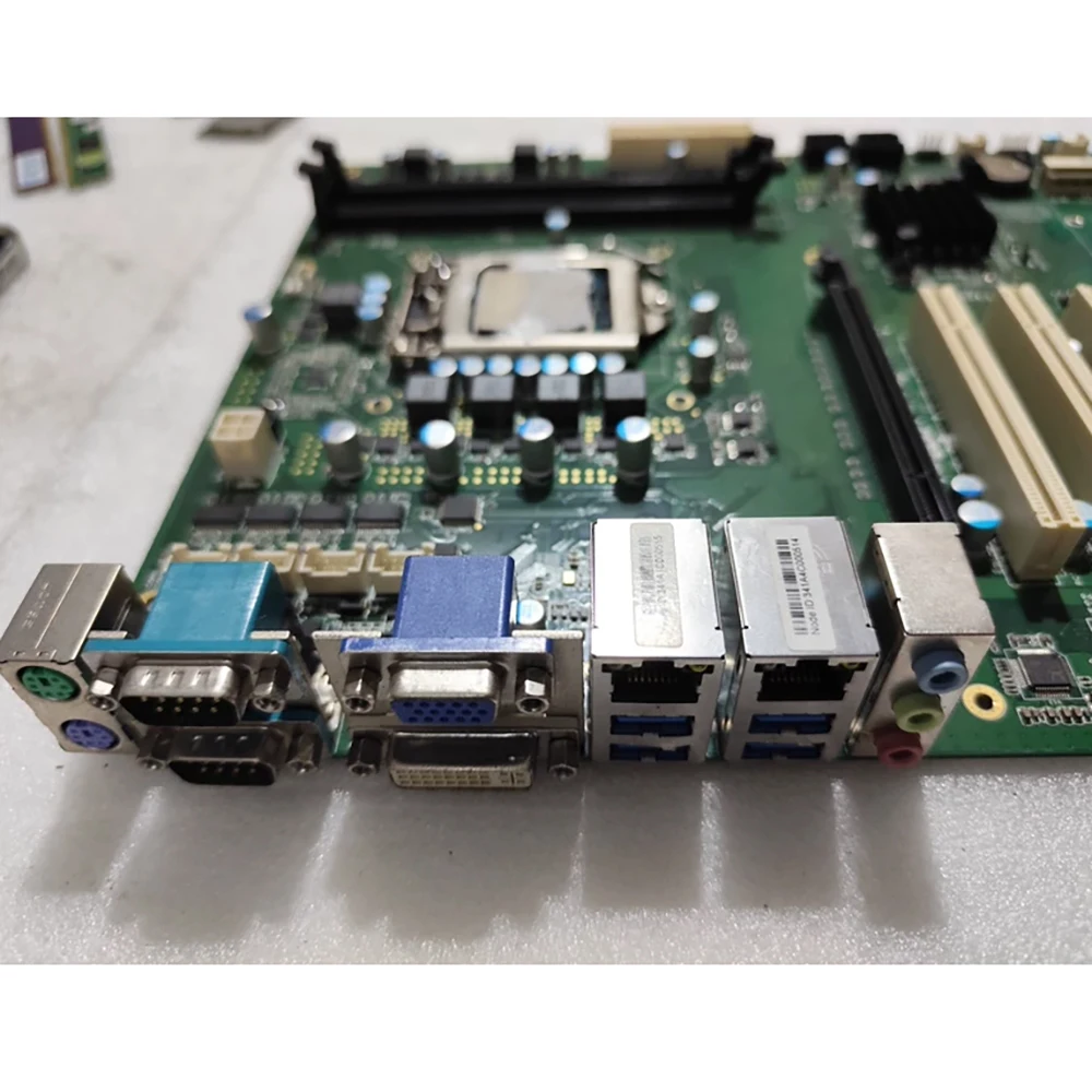 Industrial Control Motherboard Supports 2-3 generations of CPU IOT0-B751 REV:1.20