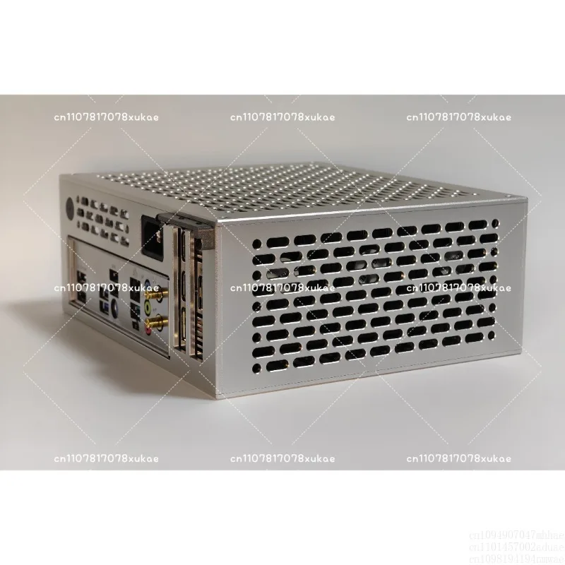 V40 Chassis, Directly Plugged Into The Half-height Knife Card 4060 Graphics Card with Built-in 300 Watts Power Supply