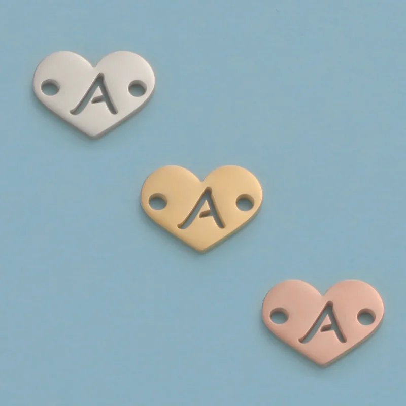 10 шт./лот, зеркальный лак, нержавеющая сталь, сердце, буквы, инициалы, алфавит, соединитель, подвески для плетеных браслетов, ювелирные аксессуары 10 шт./лот, зеркальный лак, нержавеющая сталь, сердце, буквы, инициалы, алфавит, соединитель, подвески для плетеных браслетов, ювелирные аксессуары