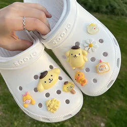 9 pz/set Sanrio Pom Pom Purin accessori per scarpe Cartoon Kawaii Hole Shoes fibbia decorazione fai da te ragazza rimovibile per regali