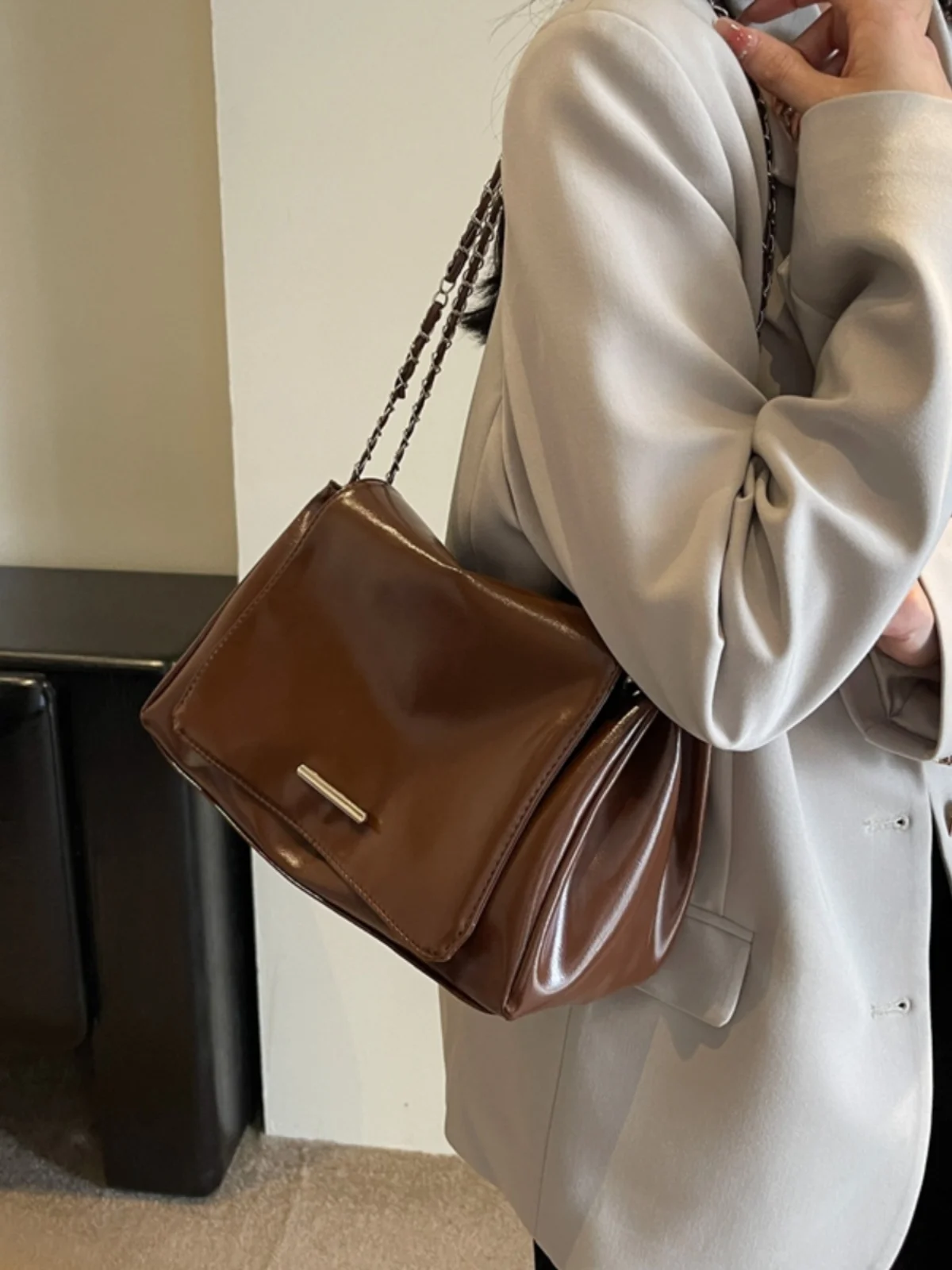 Large Capacity Women's Armpit Bag 2023 New Vintage Tote Bag Shoulder Crossbody Bag Retro Single Shoulder Bag Special Edition