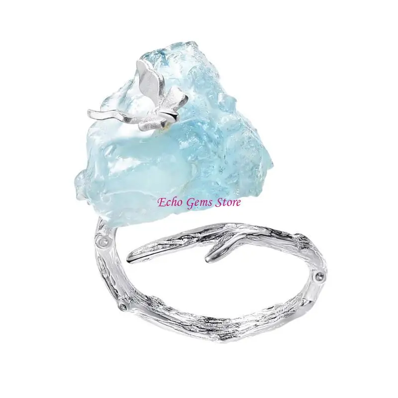 

Elegant Butterfly Ring with Large Aquamarine Gemstones Fashionable Women's Finger Accessory Natural Stone Jewelry C71A
