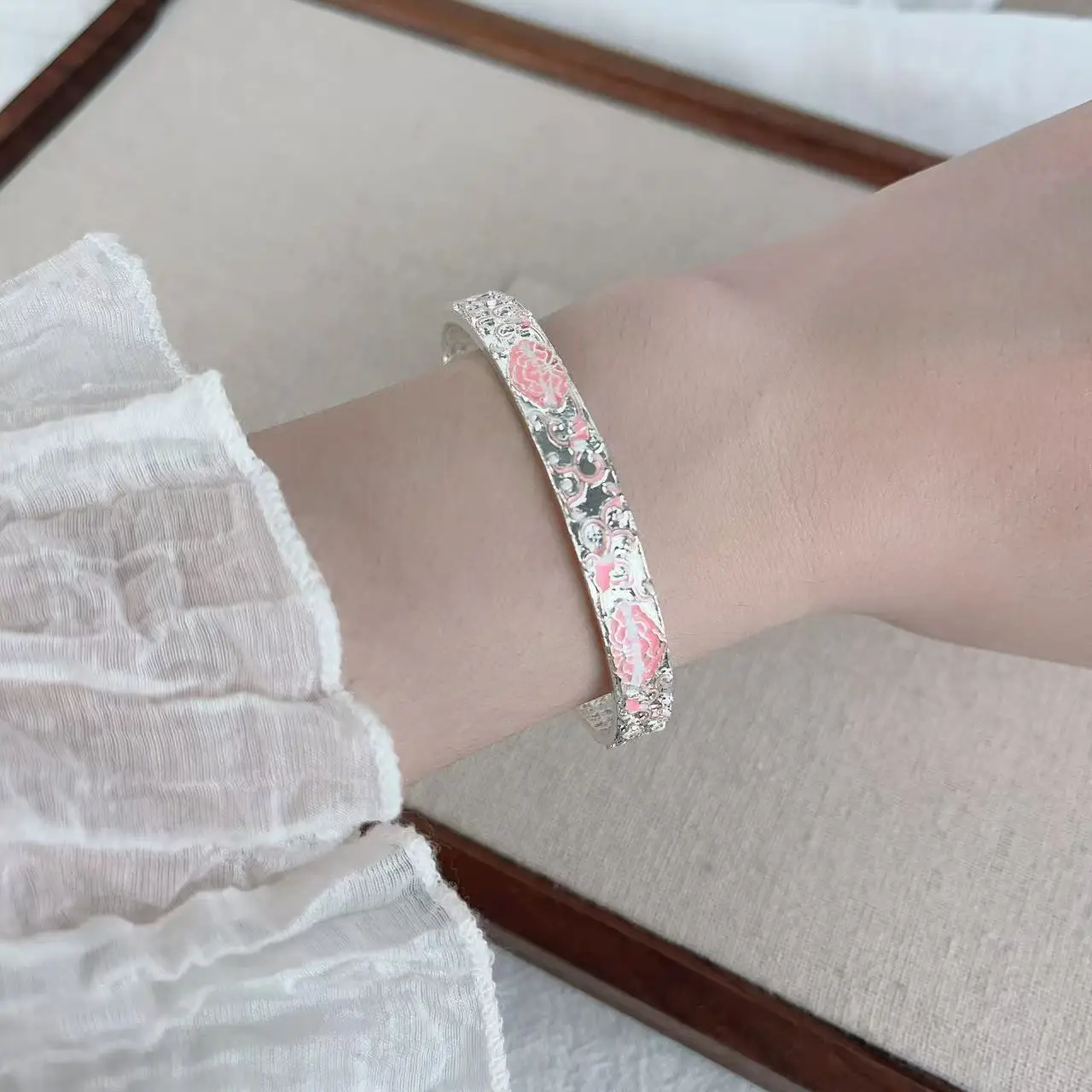 الحد الأدنى سوار الأزهار مع لهجات الزركون حساسة هندسية خفيفة مجوهرات فاخرة رومانسية التراص الإسورة للمناسبات #2