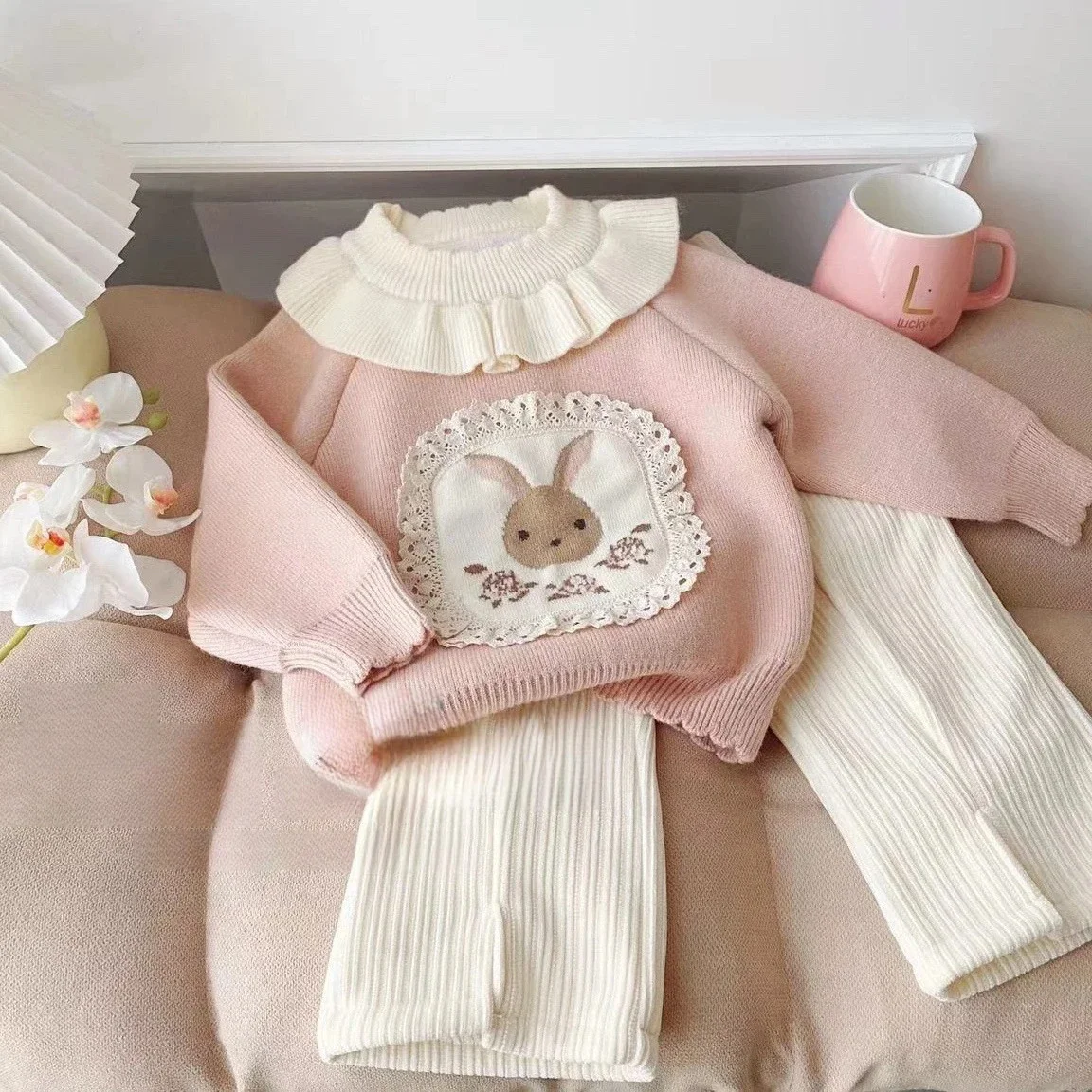 

Kids Girls Cute Sweater Sets Ruched O-neck Rabbit Print Knitting Shirt+Elastic Waist Beige Split Fleece Pants Two Pieces Suits