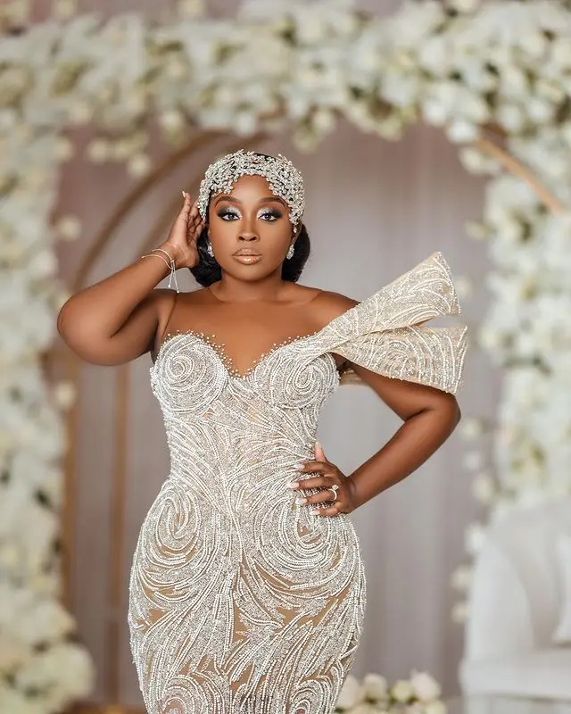 Customized Plus Size Champagne Mermaid Wedding Dress Beaded Sequined Lace Bridal Gowns Dresses