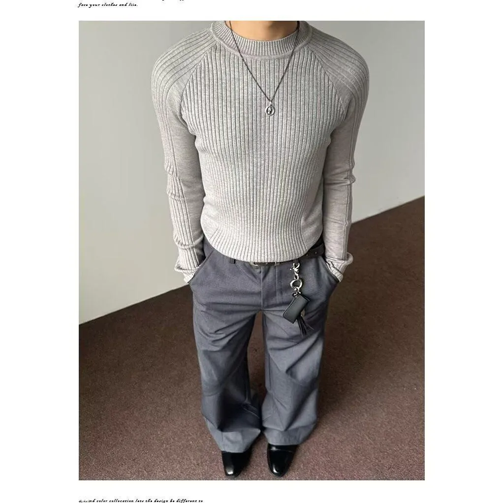 قميص رجالي أنيق بياقة مستديرة وقصة ضيقة، ملابس محبوكة عصرية للخريف والشتاء، قميص أساسي جديد لعام 2024 يبرز شكل الجسم