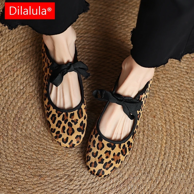 

Dilaula 2025 г., модная детская замшевая обувь Мэри Джейн, женская удобная леопардовая обувь на шнуровке для отпуска на плоской подошве, женская милая обувь для свиданий