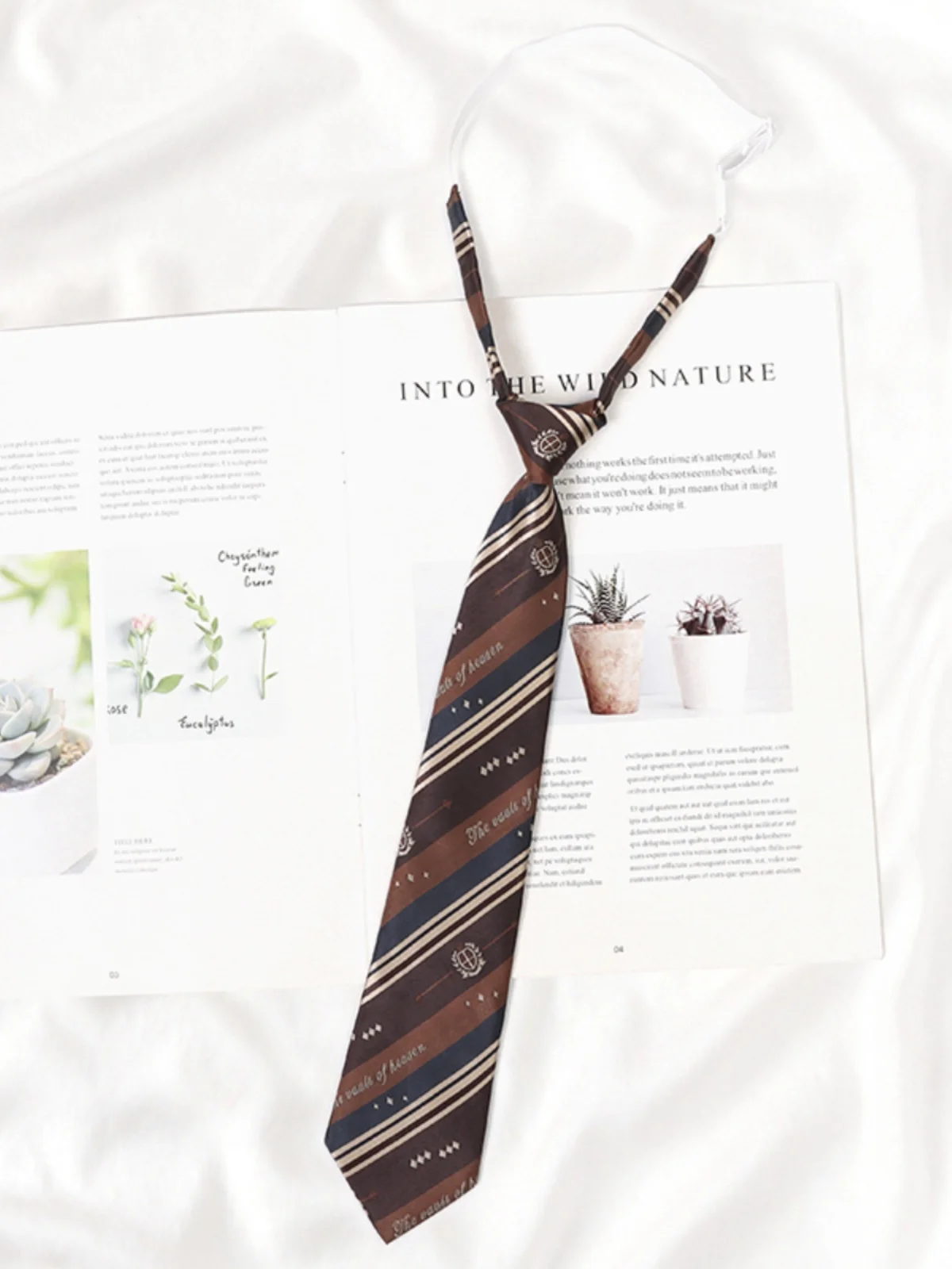 สีน้ําตาลวินเทจสีกาแฟผู้ชายผู้หญิงไม่มีผูกลายJK Dormi Life College Sle Netie Casual Faion Accory