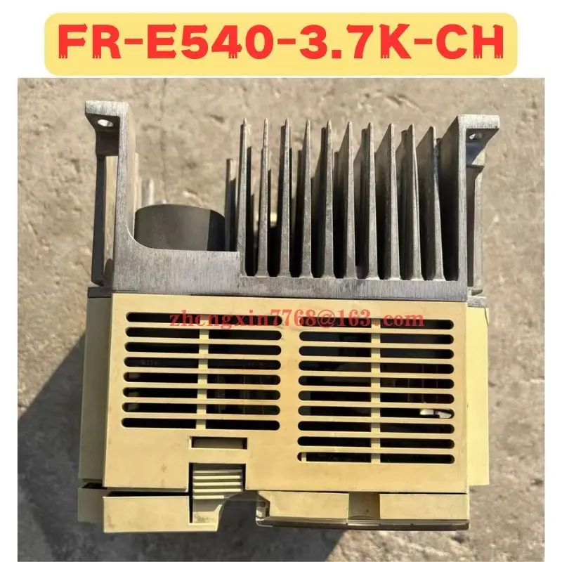 Used Frequency Converter FR-E540-3.7K-CH FR E540 3.7K CH Normal Function Tested OK