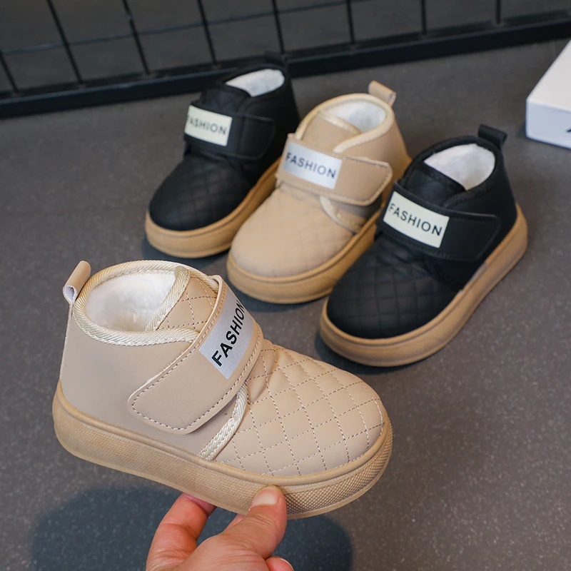 

Сапоги на теплой подкладке для маленьких мальчиков и девочек, новинка 2023 года, зимние детские уютные кожаные ботинки Flurry, нескользящие универсальные шикарные детские школьные зимние сапоги