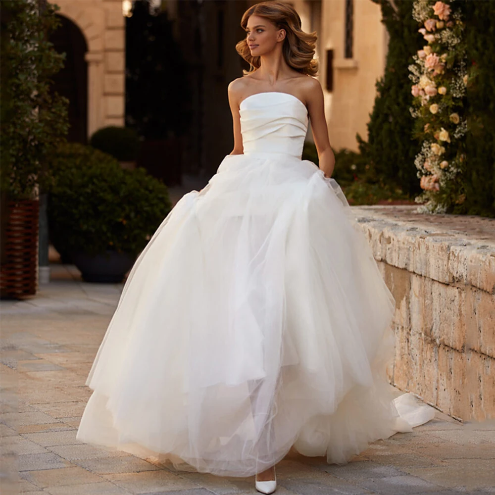 

Strapless Satin A Line Wedding Dress For Bride 2023 Tulle Layers Simple Bridal Gown Backless Pleat Vestido De Novia