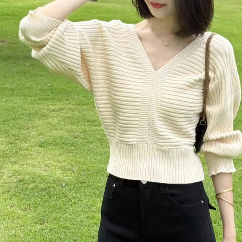 

Temperament Bat Sleeve Sweater Knitted Shirt Women's Autumn Design Sense Niche Waist Loose Long Sleeve Top