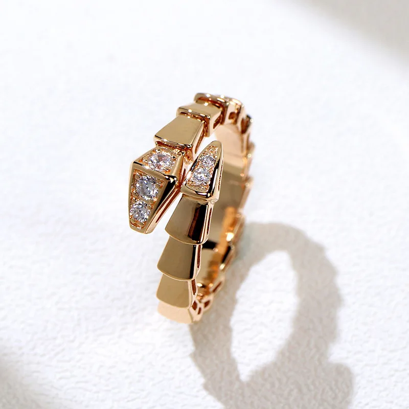 Fashion Brand 925 Sterling Silver Head and Tail Diamond Elastic Snake Bone Ring for Women Luxury Jewelry Party Couple Gift