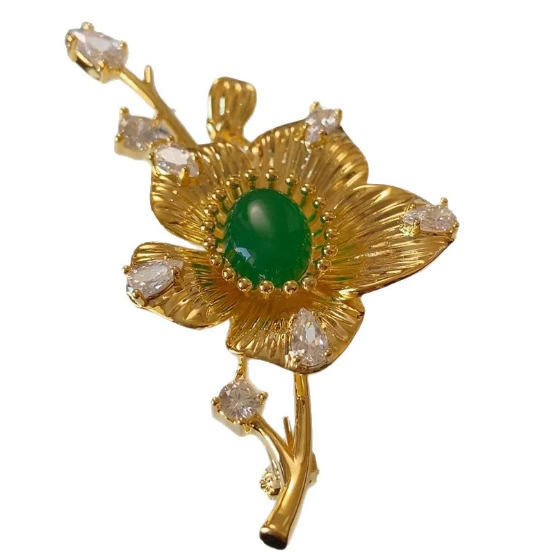 

New Chinese Retro Emerald Gemstone Flower Brooch Pin Coat Suit Accessories for Women